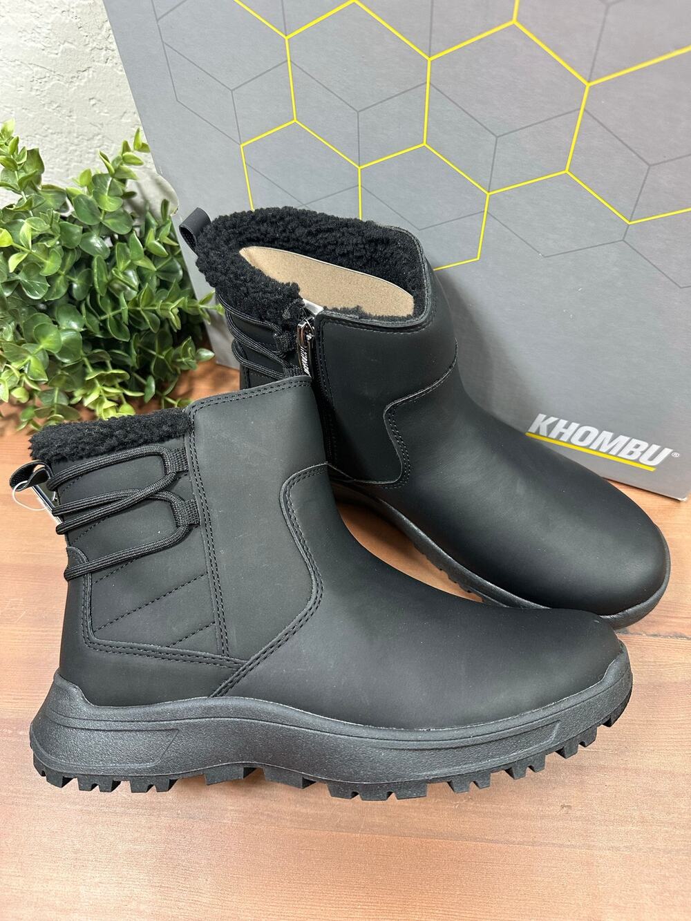 Khombu Women's Sarah Water Repellent Ankle Boots Black Sizeâ 9